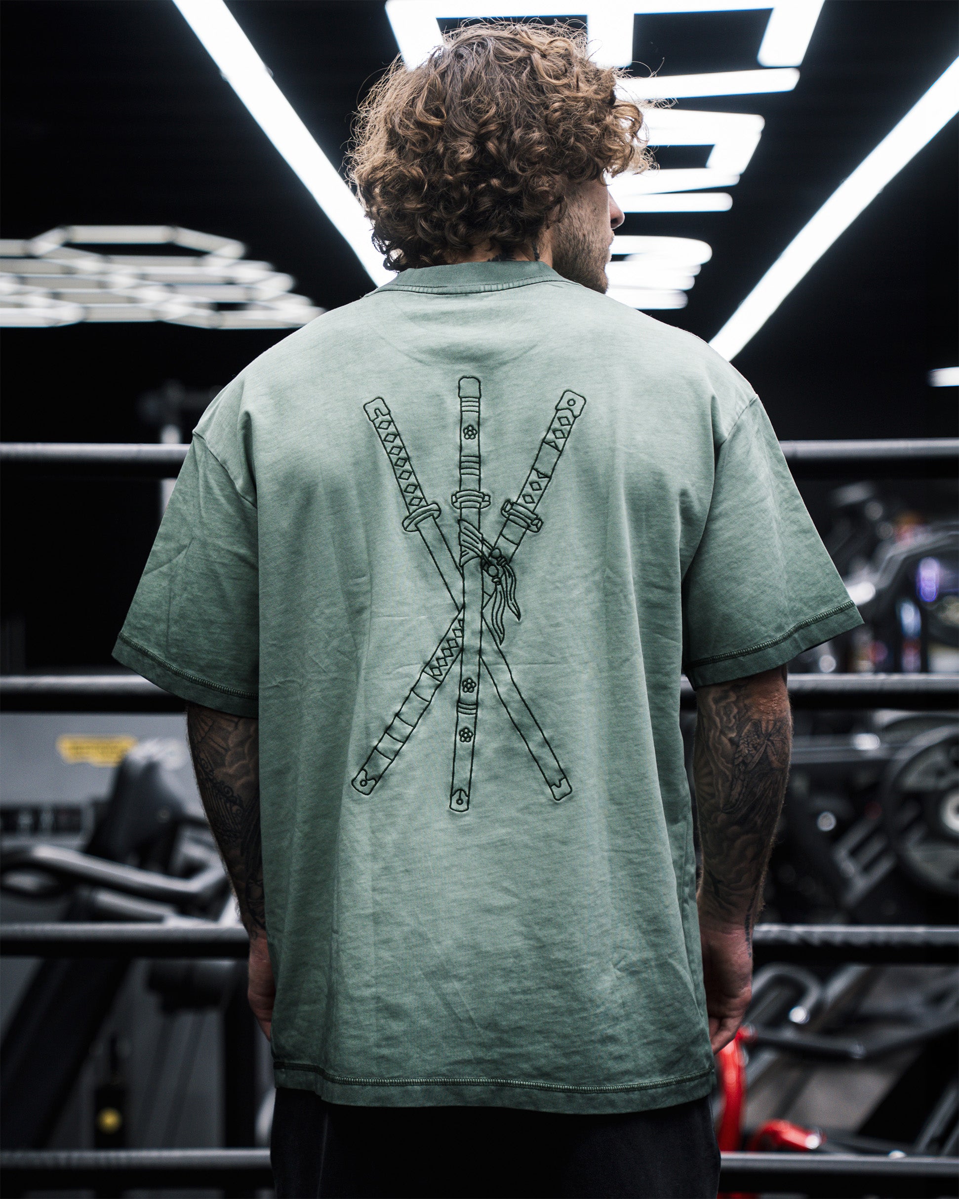 PIRATE HUNTER WASH TEE