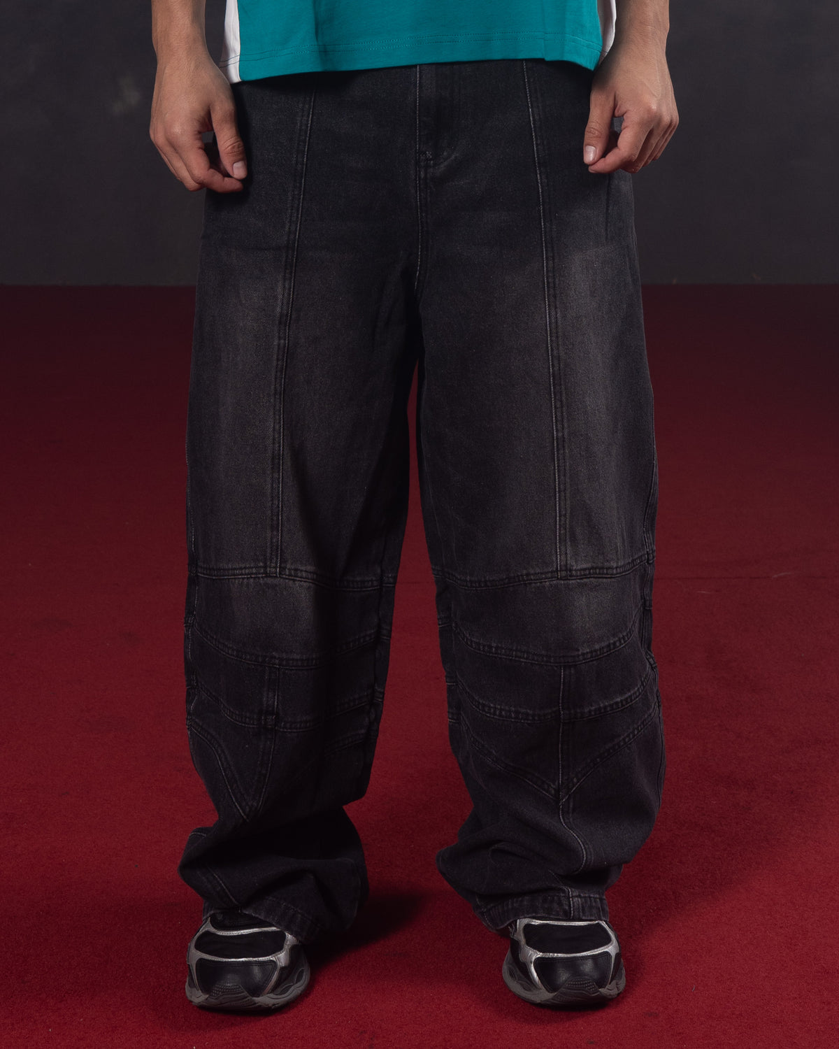 BERSERK JEANS