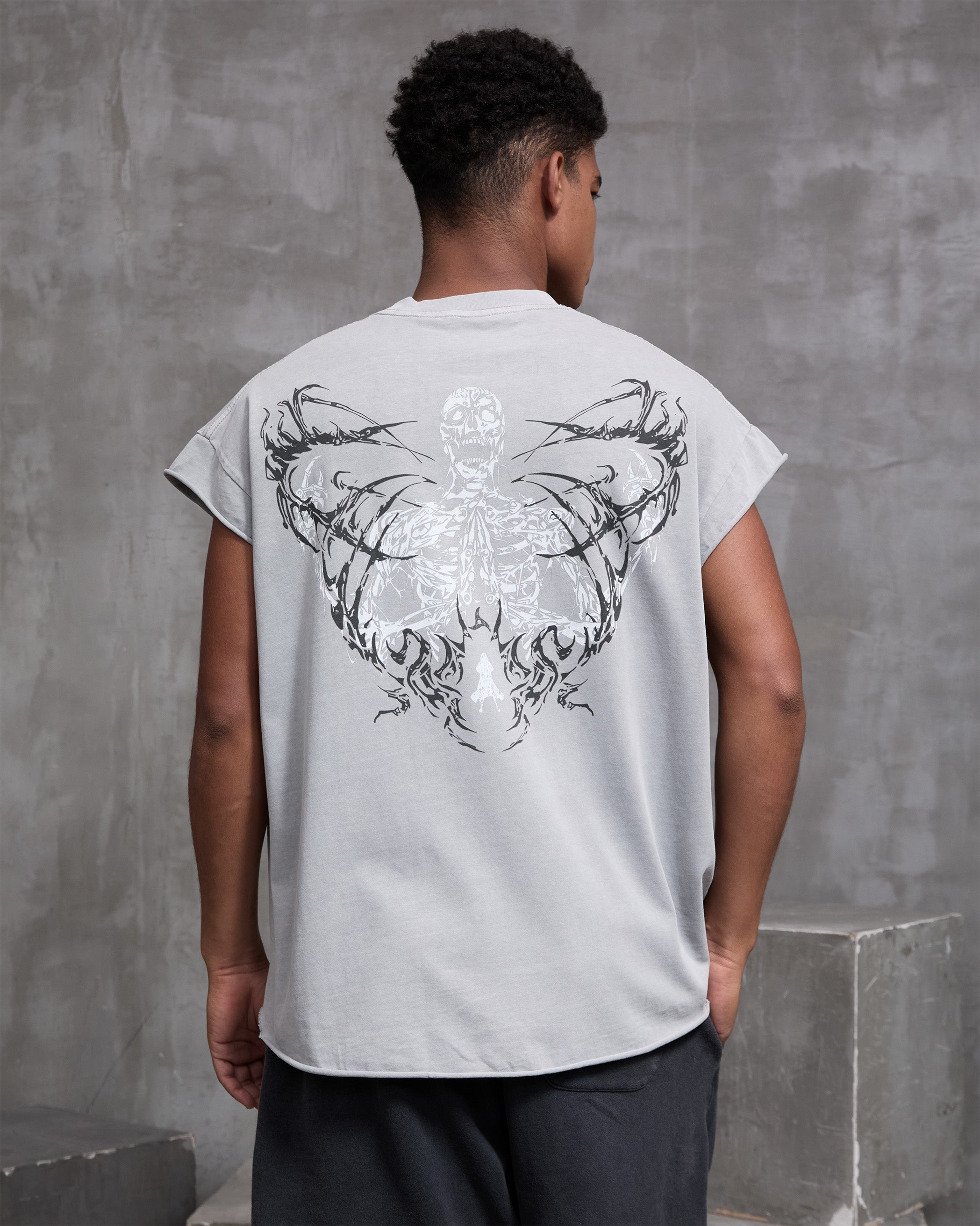 CROWS MUSCLE TEE