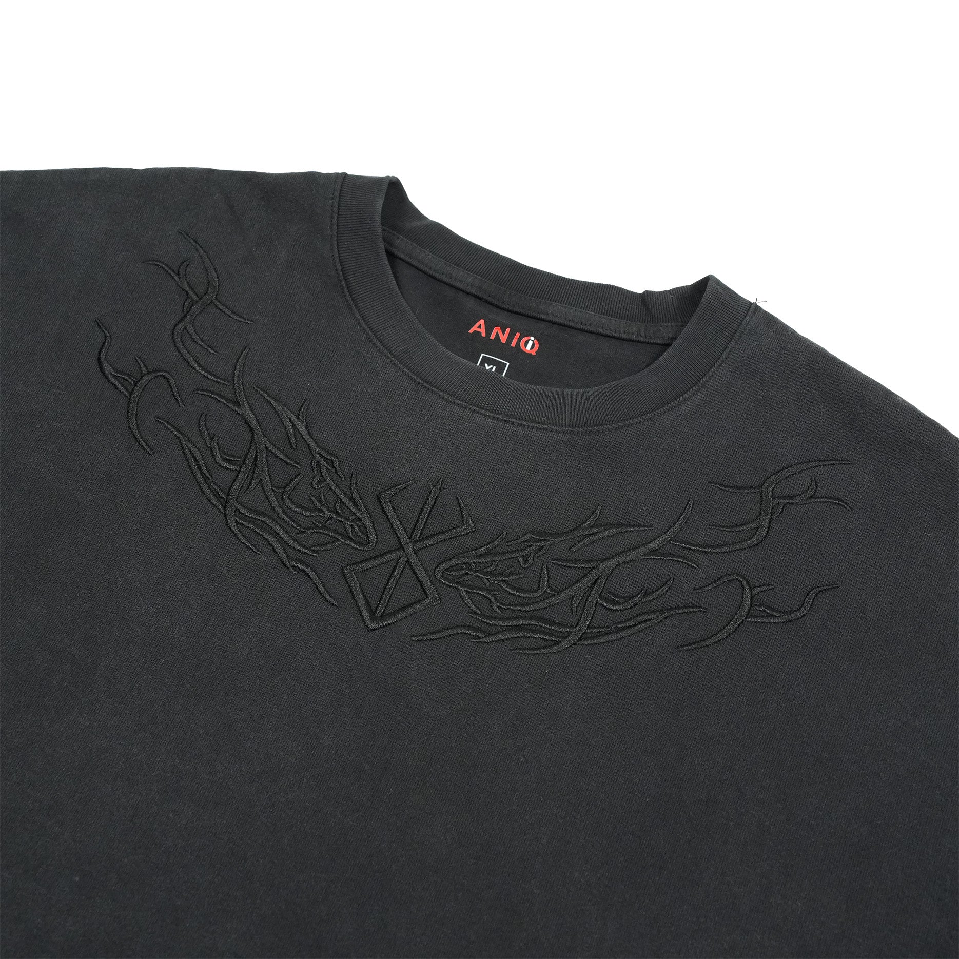BERSERK CROPPED TEE