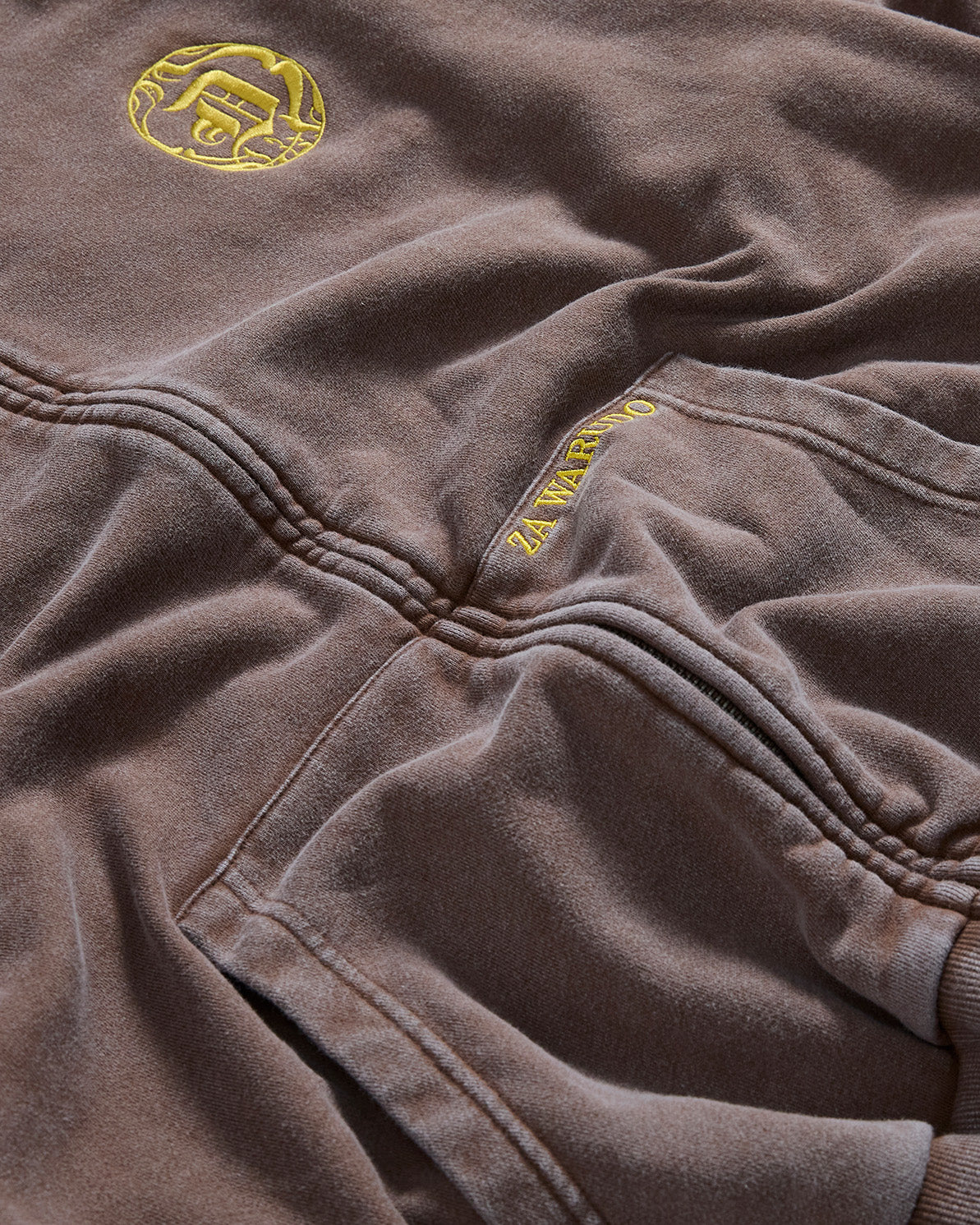 DIO ZIP-UPS