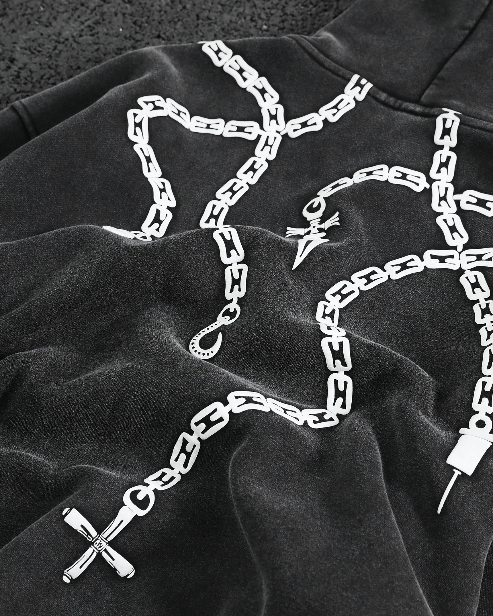 CHAINS ZIP-UPS