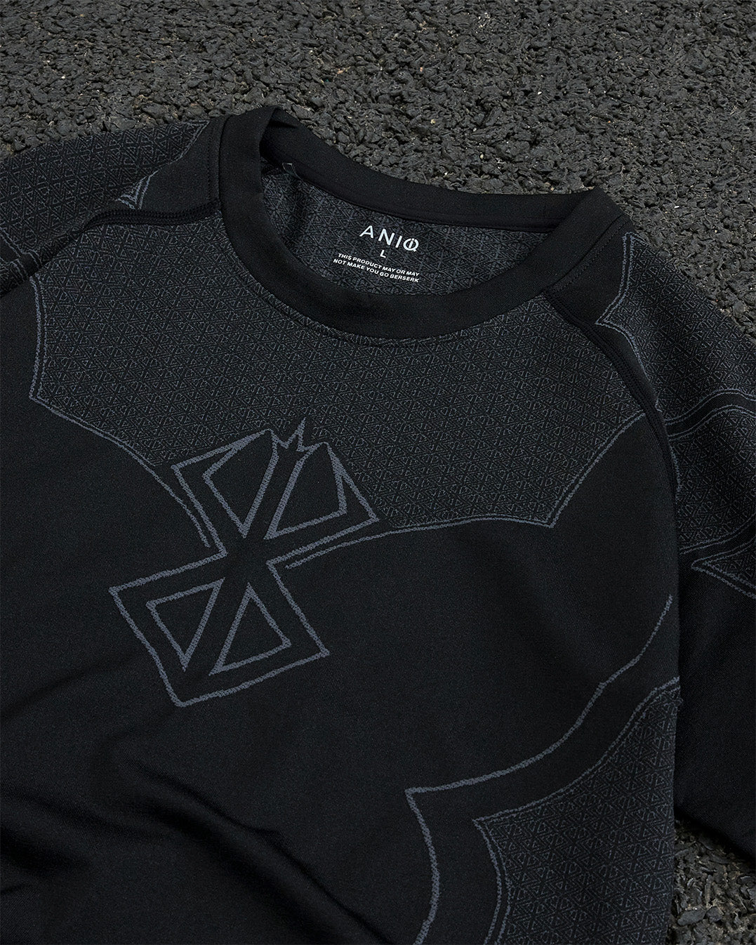 BERSERKER ARMOR COMPRESSION TEE