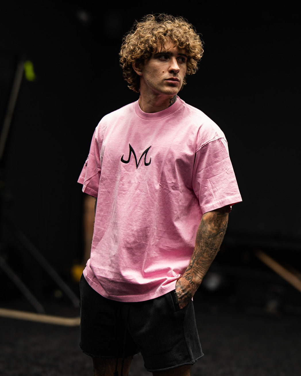 M ACID WASH TEE  ANIQI