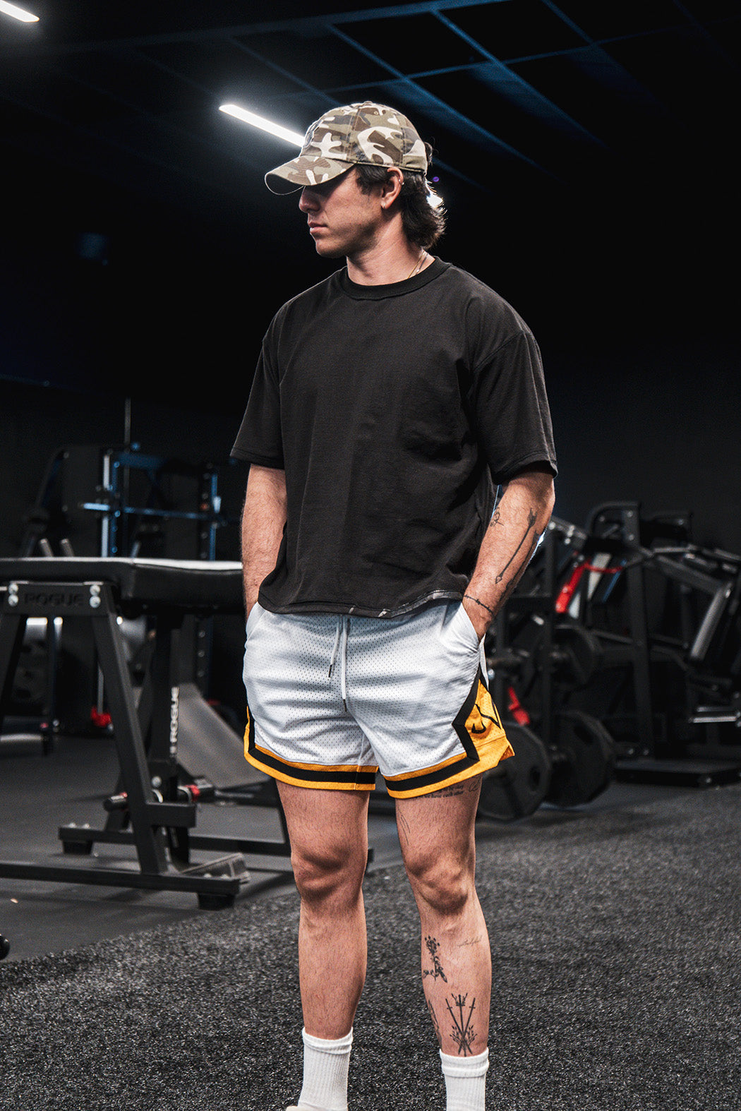 M BASKETBALL SHORTS  ANIQI