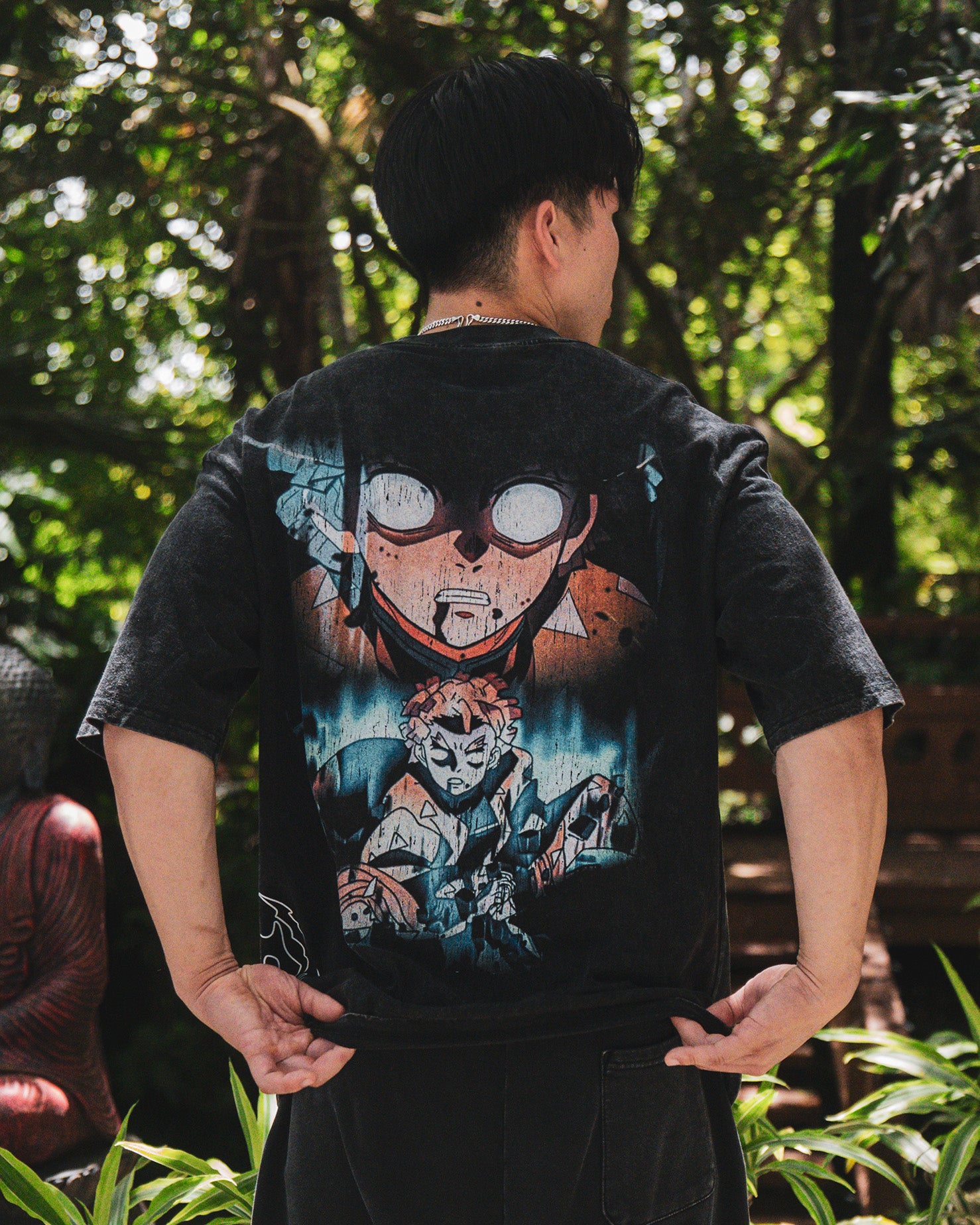 LIGHTNING GRAPHIC TEE