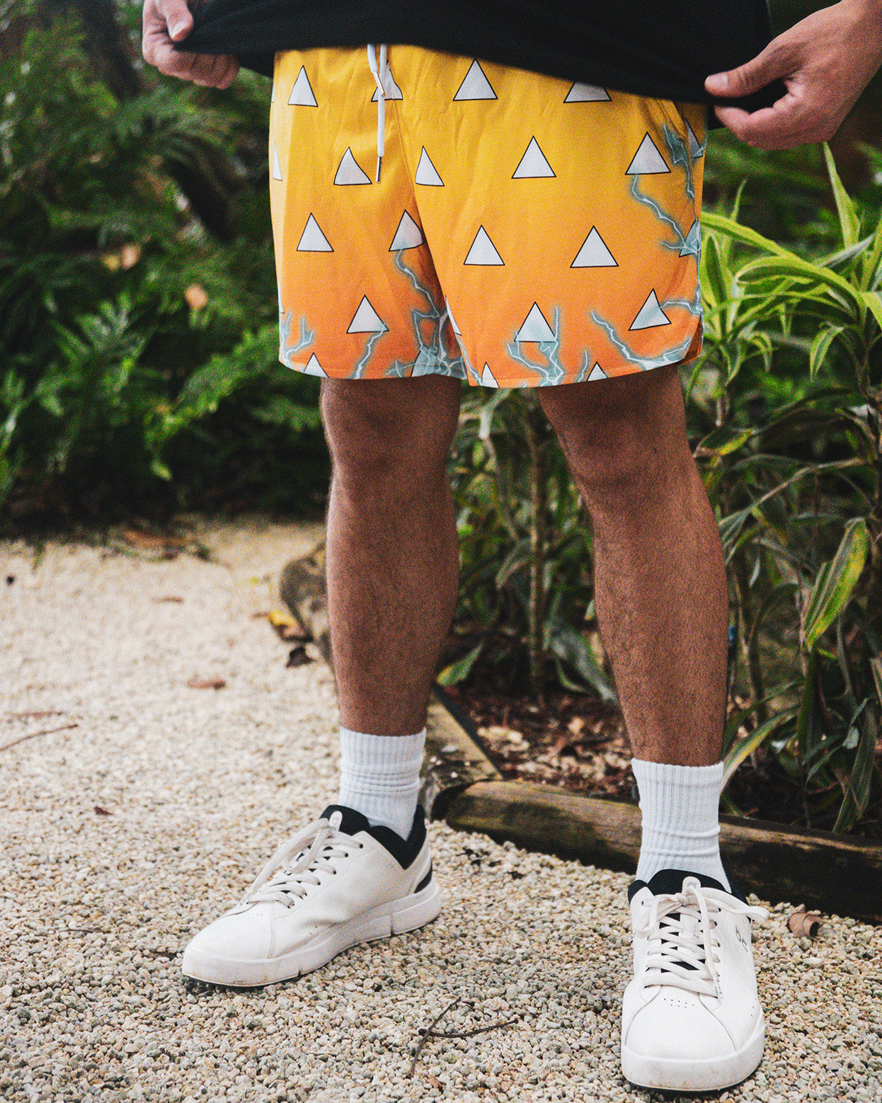 LIGHTNING SHORTS