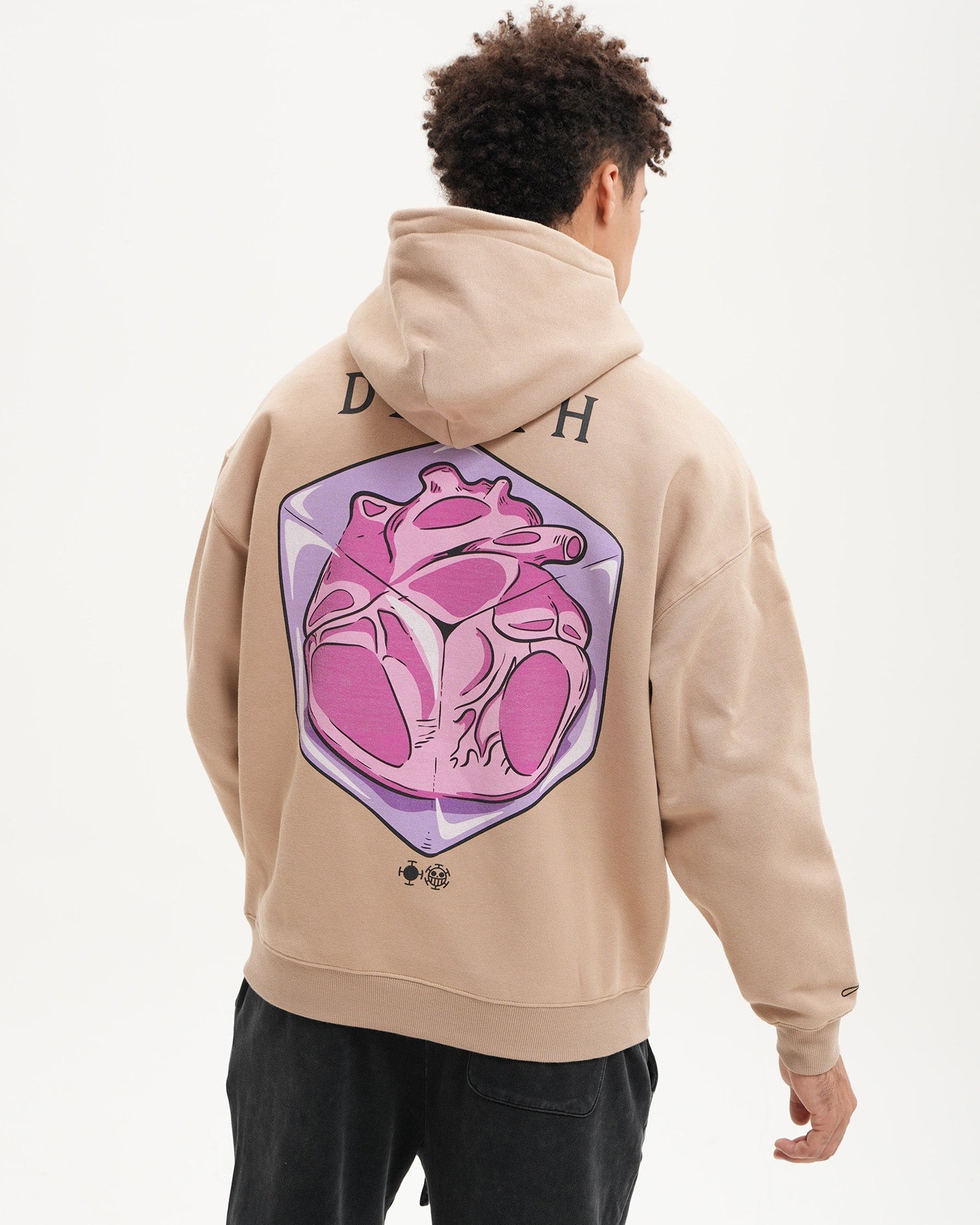FROZEN HEART HOODIE  ANIQI