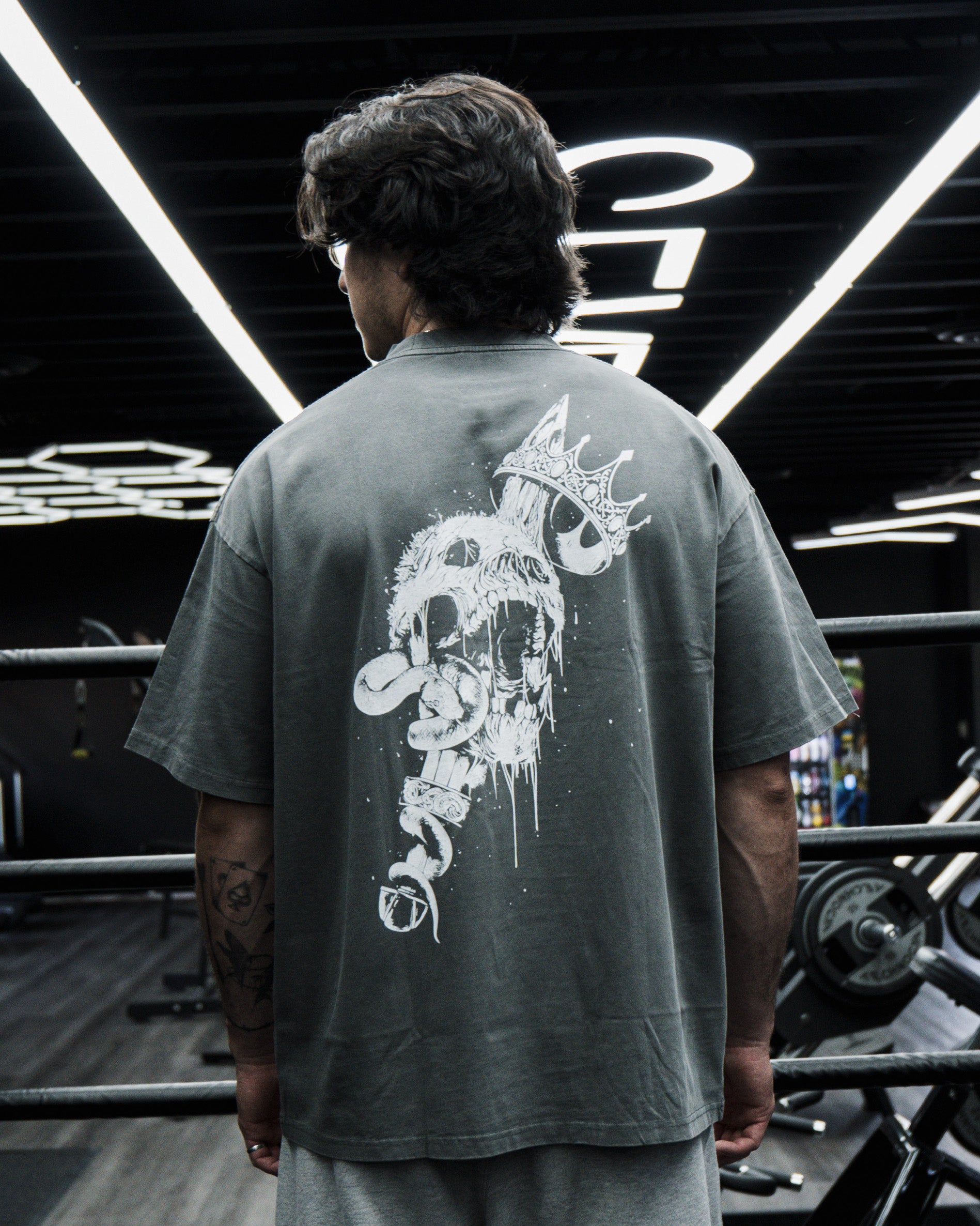 THE KING IS DEAD WASH TEE