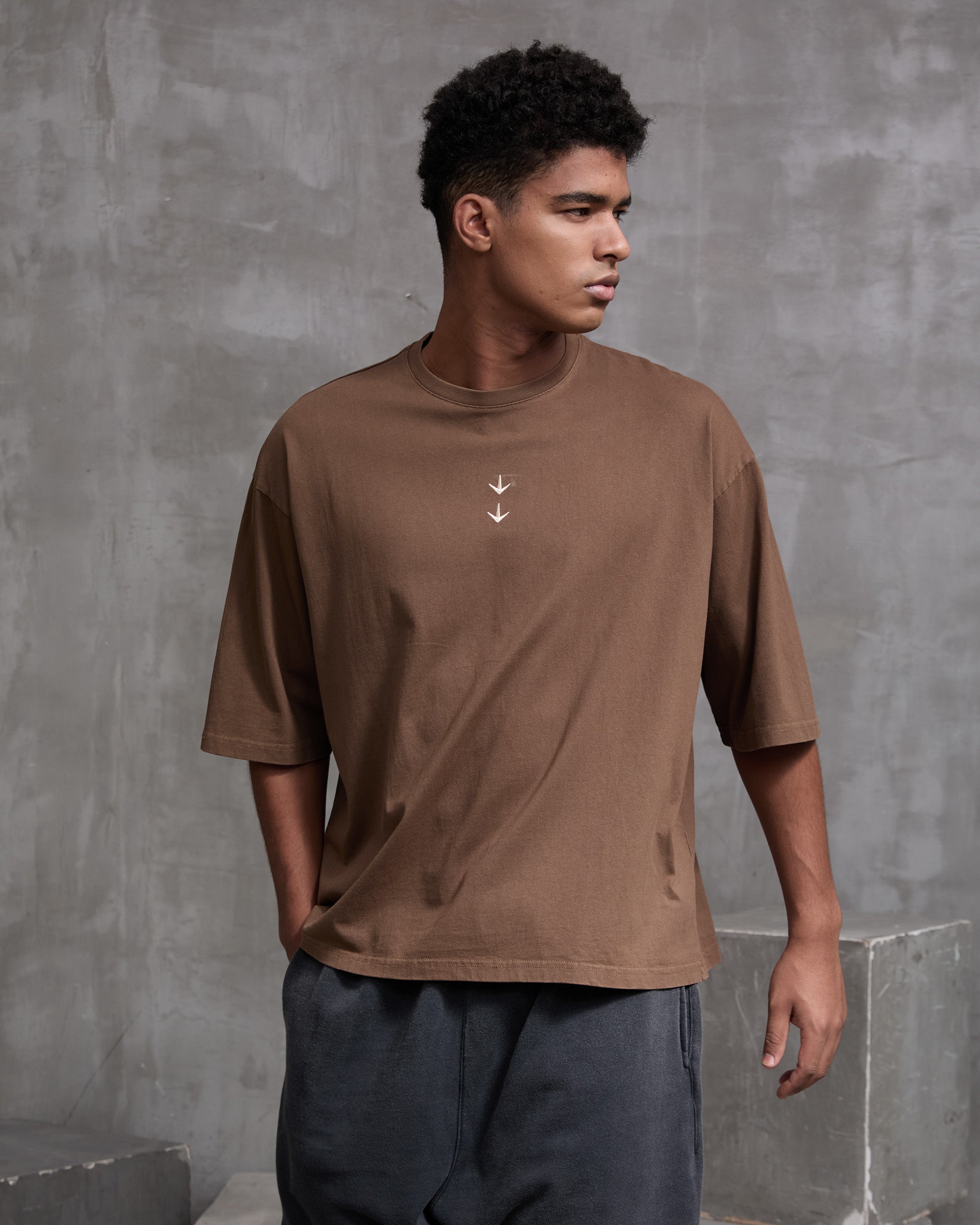 VINLAND CROPPED TEE