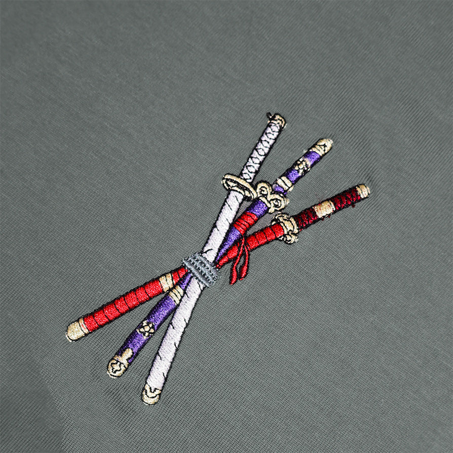 ZORO SWORDS OVERSIZE TEE  ANIQI
