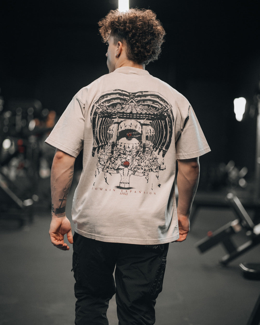 DOMAIN EXPANSION ACID WASH TEE  ANIQI